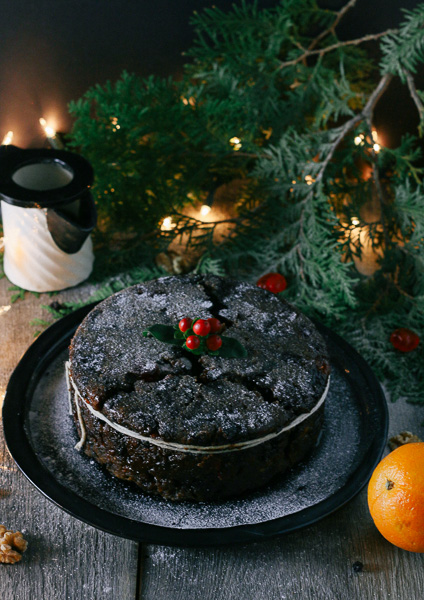 Blow those Christmas Pudding lovers away at your holiday party (and convert the haters) with this uh-mazing Christmas Pudding swimming in Caramel Sauce!