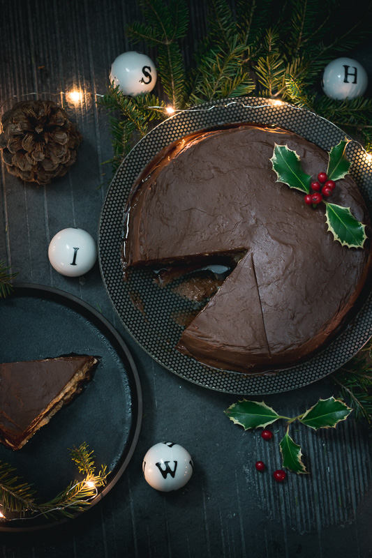 Paleo-ish Mardi Gras Torte